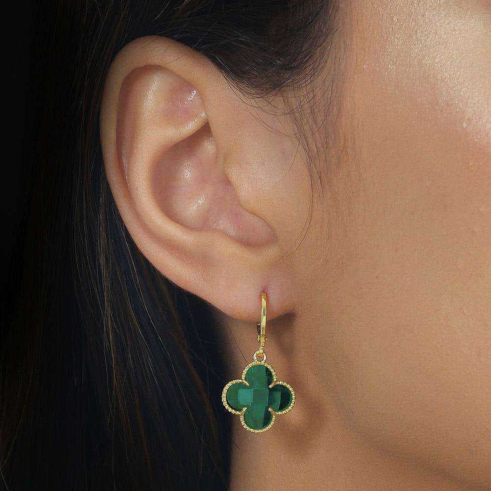 Brinco Dourado de Trevo com Zircônia Verde, imagem 2