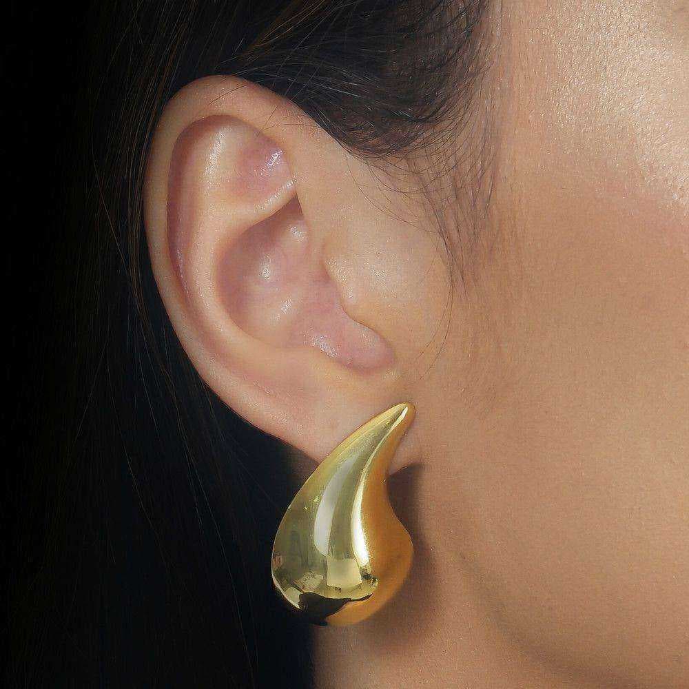 Brinco Dourado Gota Curvada Grande, imagem 2
